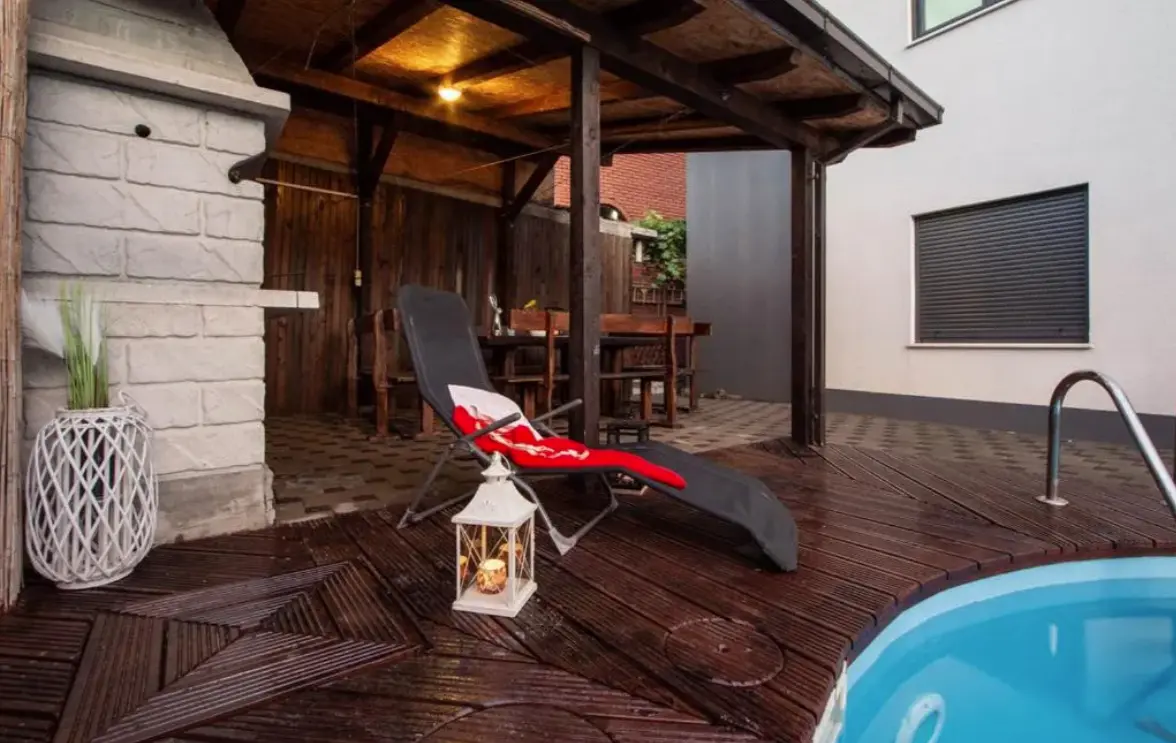 Listing Ad Image